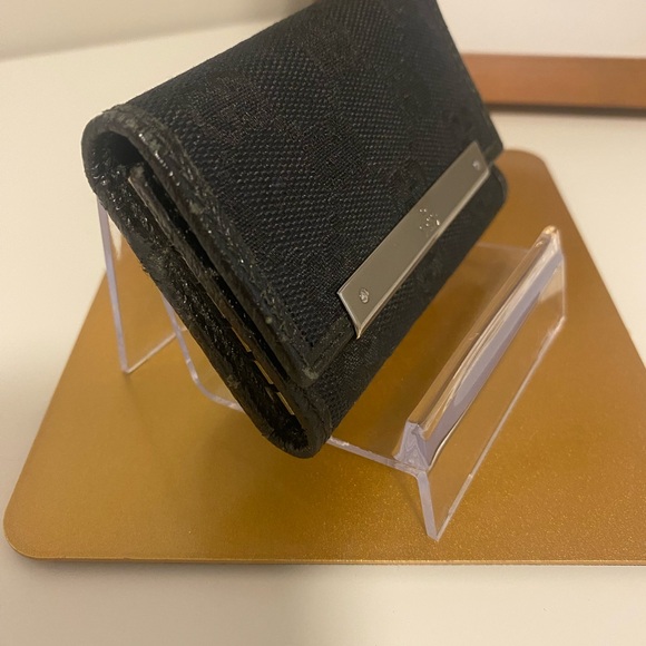 Gucci Black Key Holder No Box - Picture 13 of 16